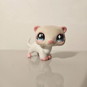 Littlest Pet Shop #520 White Ferret With Blue Eyes